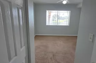 181 SW Palm Dr, Port Saint Lucie, FL 34986 - Photo 10