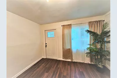 261 6th Court SW, Vero Beach, FL 32962 - Photo 2