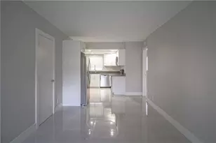 640 NE 7th Ave, Fort Lauderdale, FL 33304 - Photo 6