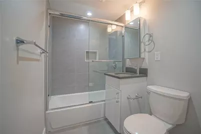 640 NE 7th Avenue #10, Fort Lauderdale, FL 33304 - Photo 10