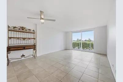 480 Executive Center Drive #1C, West Palm Beach, FL 33401 - Photo 4