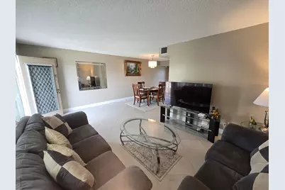 1902 Bermuda Circle #E4, Coconut Creek, FL 33066 - Photo 4