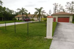 16407 80th St N, The Acreage, FL 33470 - Photo 2