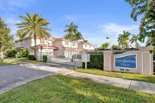2353 SE 5th St, Pompano Beach, FL 33062 - Photo 2
