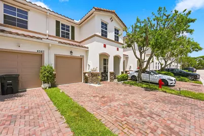 4585 Tara Cove Way, West Palm Beach, FL 33417 - Photo 2