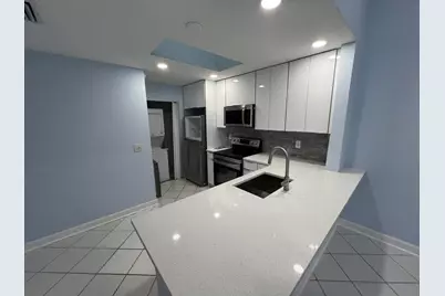 3602 Waterview Circle, Palm Springs, FL 33461 - Photo 2
