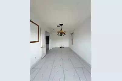 127 Saratoga Boulevard W, Royal Palm Beach, FL 33411 - Photo 12