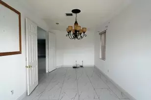 127 Saratoga Blvd W, Royal Palm Beach, FL 33411 - Photo 12