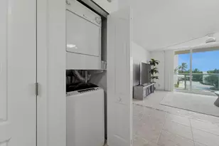 5440 N Ocean Dr, Singer Island, FL 33404 - Photo 14