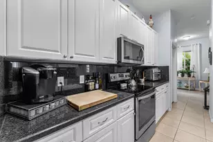 8728 S San Andros, West Palm Beach, FL 33407 - Photo 16