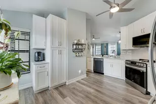 3263 Perimeter Dr, Greenacres, FL 33467 - Photo 8