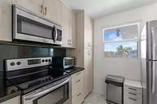 113 Royal Pk Dr, Oakland Park, FL 33309 - Photo 8