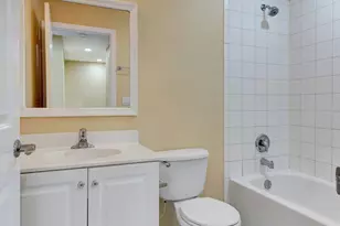 1302 Lucaya Dr, Riviera Beach, FL 33404 - Photo 32