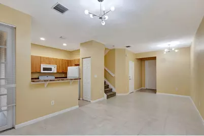 1302 Lucaya Drive, Riviera Beach, FL 33404 - Photo 10