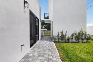 810 34th St, West Palm Beach, FL 33407 - Photo 30