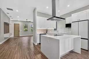 810 34th St, West Palm Beach, FL 33407 - Photo 8