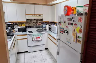 1000 SW 125th Ave, Pembroke Pines, FL 33027 - Photo 2
