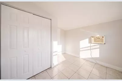 130 NE 21st Court, Pompano Beach, FL 33060 - Photo 12