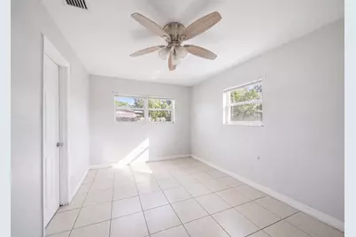 130 NE 21st Court, Pompano Beach, FL 33060 - Photo 10