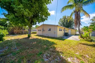130 NE 21st Ct, Pompano Beach, FL 33060 - Photo 14