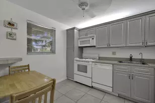 3231 Holiday Springs Blvd, Margate, FL 33063 - Photo 4