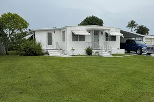 1930 SW 85th Ave, Davie, FL 33324 - Photo 4