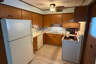 1930 SW 85th Ave, Davie, FL 33324 - Photo 10