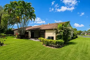 611 Sea Pine Way, Greenacres, FL 33415 - Photo 2