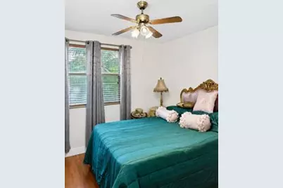 18431 NW 18th Street, Pembroke Pines, FL 33029 - Photo 14
