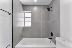 354 NW 4th Pl, Deerfield Beach, FL 33441 - Photo 8