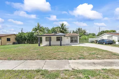 354 NW 4th Place, Deerfield Beach, FL 33441 - Photo 10