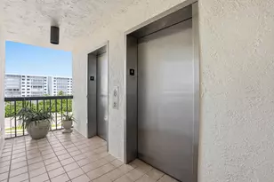 8402 Estero Blvd, Fort Myers Beach, FL 33931 - Photo 12