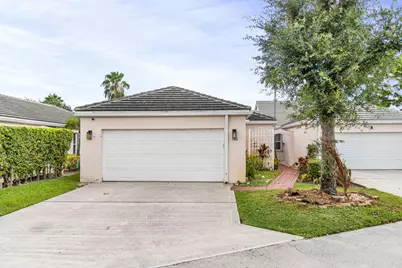 1066 Island Manor Drive, Greenacres, FL 33413 - Photo 2