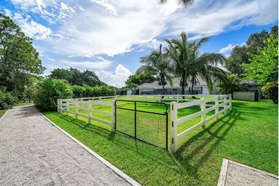 14565 Belmont Trace #(Barn), Wellington, FL 33414 - Photo 24