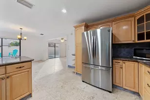 476 NW 38th Terrace, Deerfield Beach, FL 33442 - Photo 6