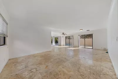 476 NW 38th Terrace, Deerfield Beach, FL 33442 - Photo 8