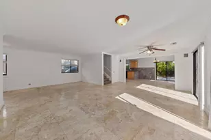 476 NW 38th Terrace, Deerfield Beach, FL 33442 - Photo 10
