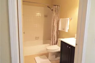 833 Riverside Dr, Coral Springs, FL 33071 - Photo 16