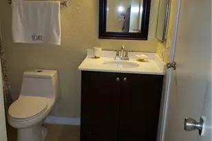 833 Riverside Dr, Coral Springs, FL 33071 - Photo 20
