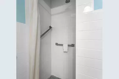 215 Phipps Plaza #2, Palm Beach, FL 33480 - Photo 12