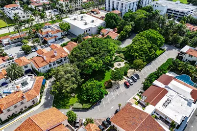 215 Phipps Plaza #2, Palm Beach, FL 33480 - Photo 22