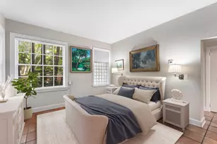 215 Phipps Plaza, Palm Beach, FL 33480 - Photo 10