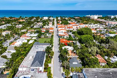 215 Phipps Plaza #2, Palm Beach, FL 33480 - Photo 20