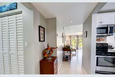 2700 Fiore Way #106, Delray Beach, FL 33445 - Photo 4