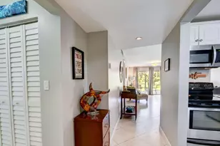 2700 Fiore Way, Delray Beach, FL 33445 - Photo 4