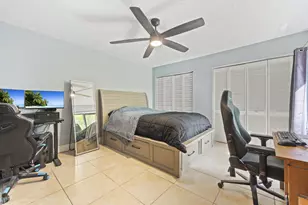 2200 White Pine Cir, Greenacres, FL 33415 - Photo 22