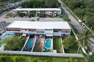 9054 NW 35th Pl, Sunrise, FL 33351 - Photo 32