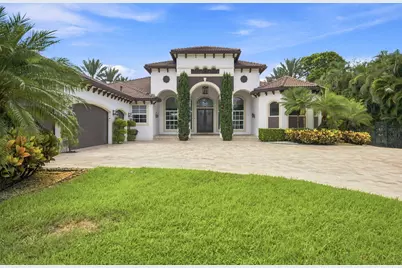 4851 SW 111th Terrace, Davie, FL 33328 - Photo 2