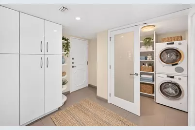 777 Bayshore Drive #701, Fort Lauderdale, FL 33304 - Photo 8