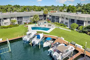 326 Northlake Dr, North Palm Beach, FL 33408 - Photo 1